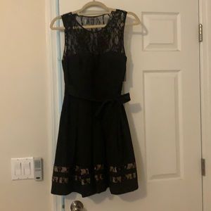 Women’s Guess black dress. Size 4
